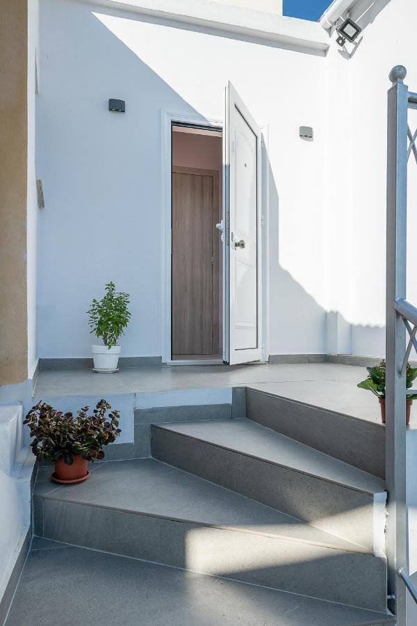 M City Apartments 100M From The Beach 하니아 외부 사진